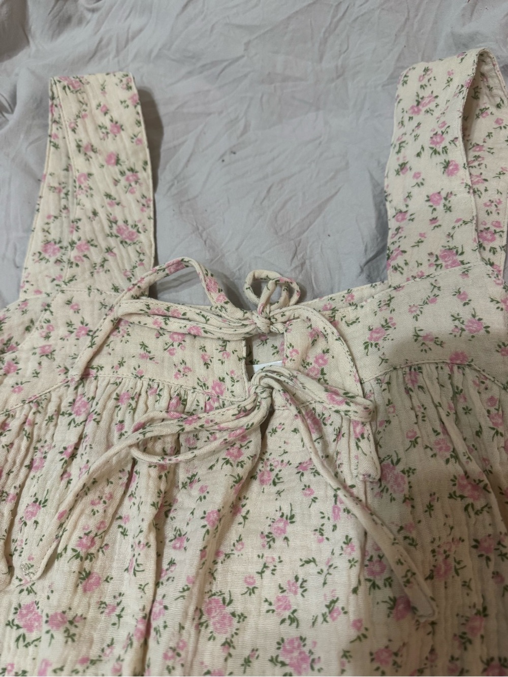 Idem Ditto Floral Tank - Picture 3 of 4